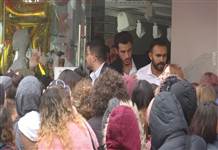 İstanbul'da ‘Kara Cuma’ izdihamında 3 kişi yaralandı